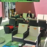 Hotel Irish 3*
