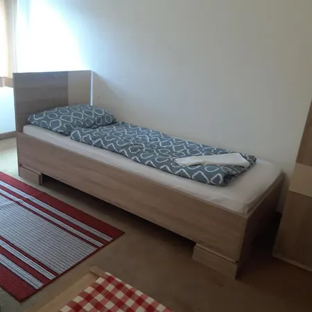 Hotel Irish 3*
